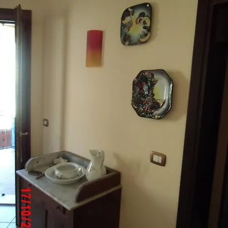Santa Flavia 2 Apartment